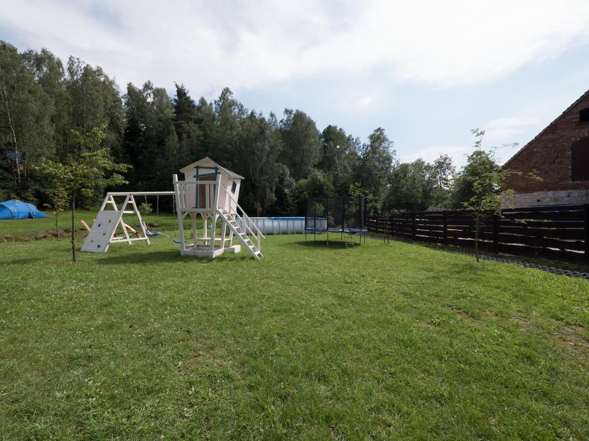 Фермерские дома Agroturystyka Na Uboczu Грыфув-Слёнский-27